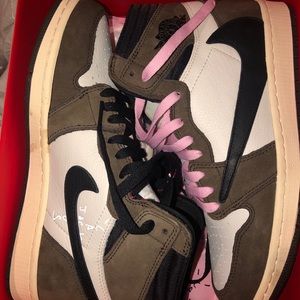 Air jordan 1 high Travis Scott